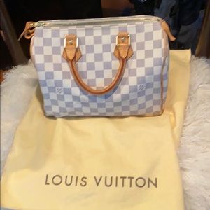Louis Vuitton Speedy 25